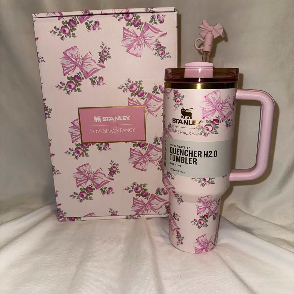 Stanley x LoveShackFancy Flowstate Quencher 40oz Tumbler